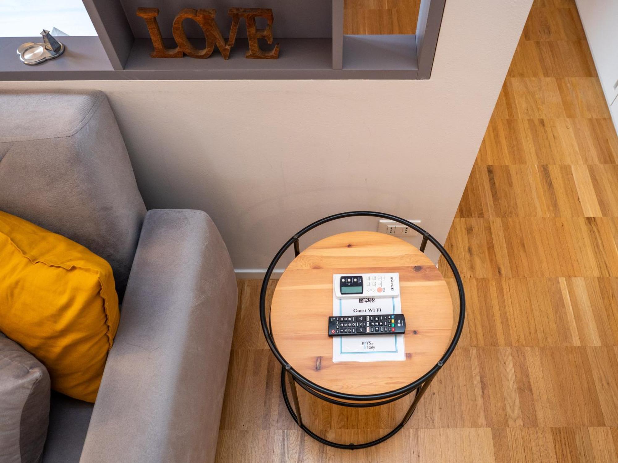 Apartament Keys Of Italy - Melloni 4 / Mustard Revolution Mediolan Zewnętrze zdjęcie